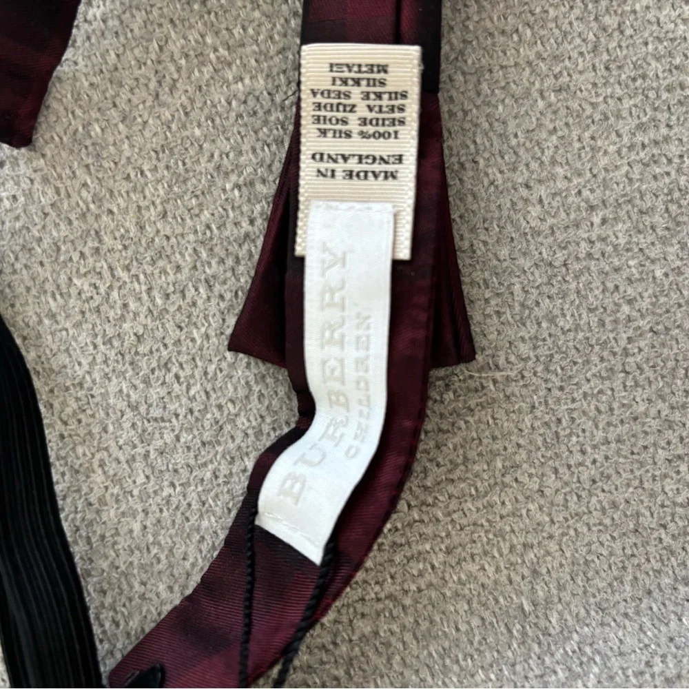 NWT Authentic Burberry Children Bow Tie